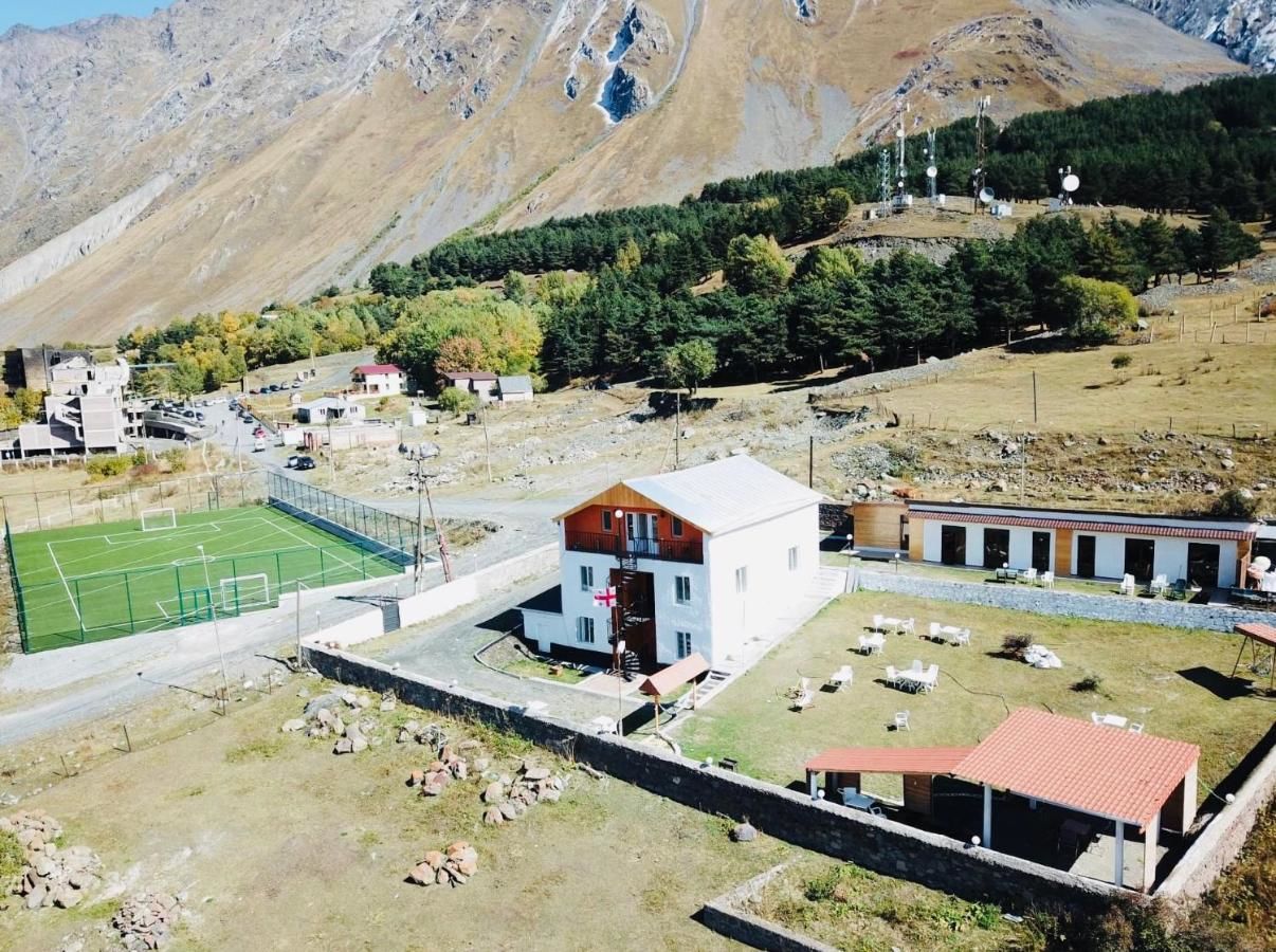 Отель Hotel NOA Kazbegi Степанцминда-12